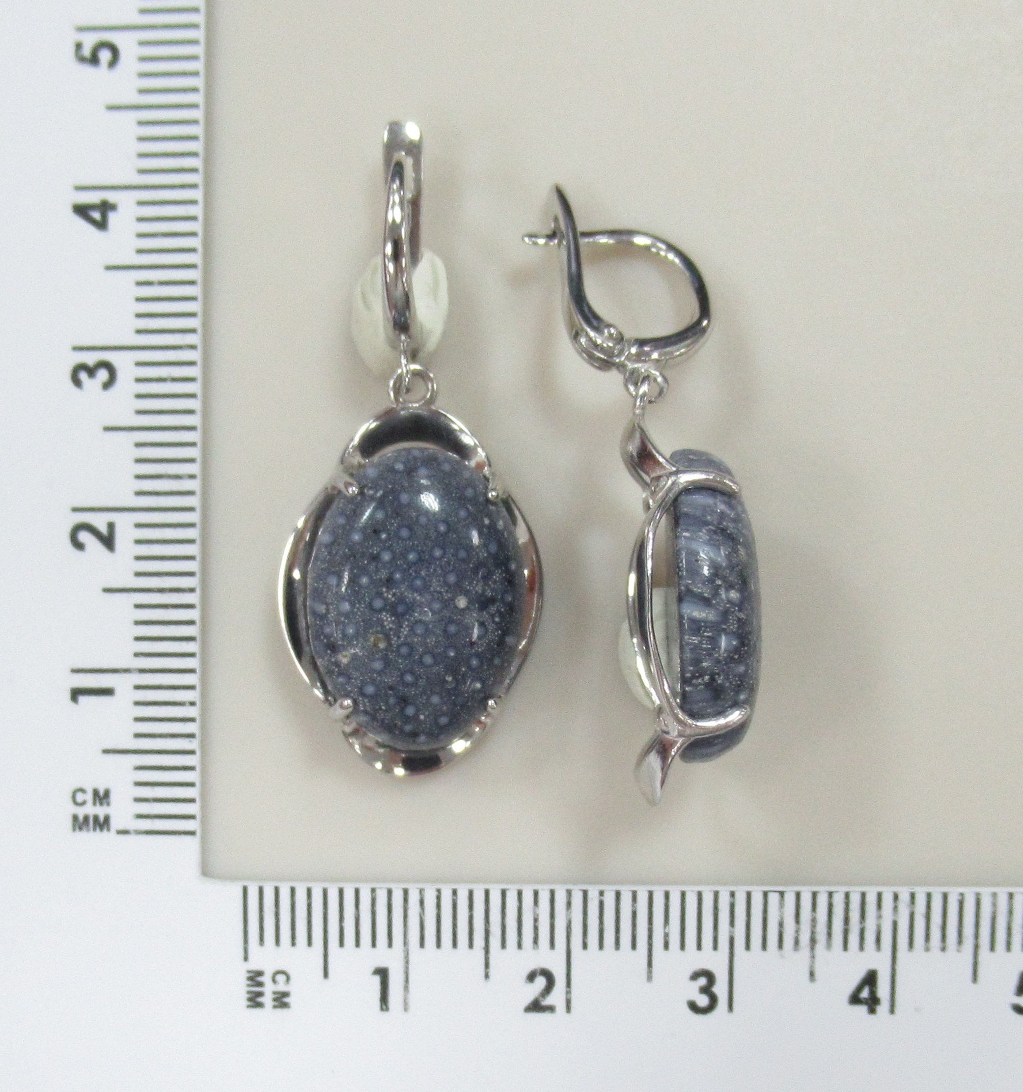 Серебряные серьги с кораллами Акори